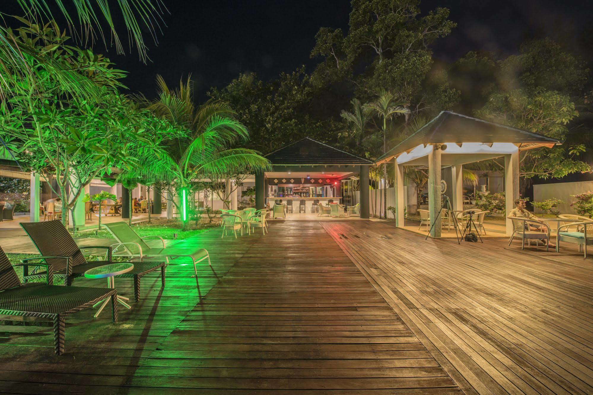 Sari Pacifica Resort & Spa, Sibu Island, Johor Pulau Sibu Zewnętrze zdjęcie